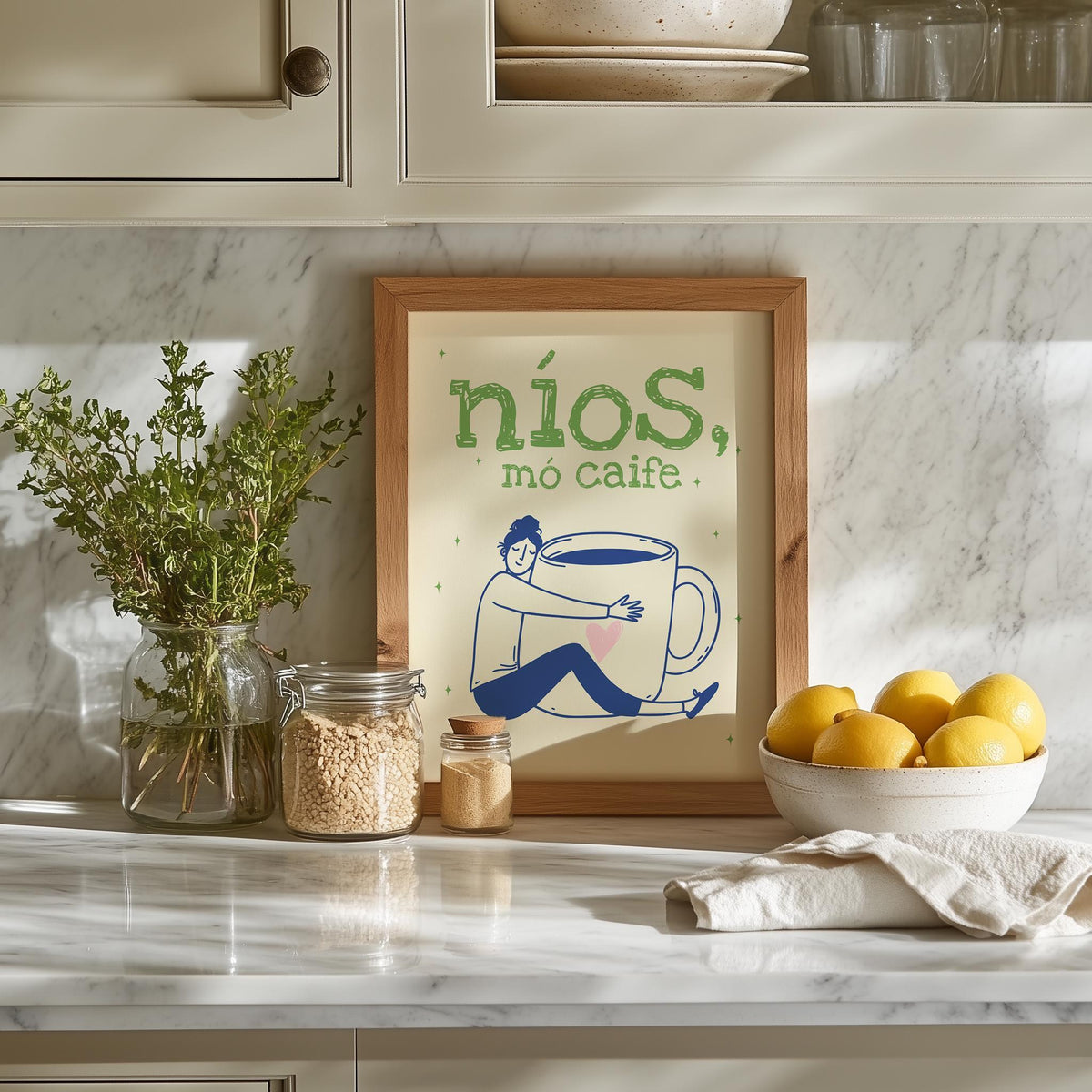 Níos Mó Caife mug hug print – mockup 9