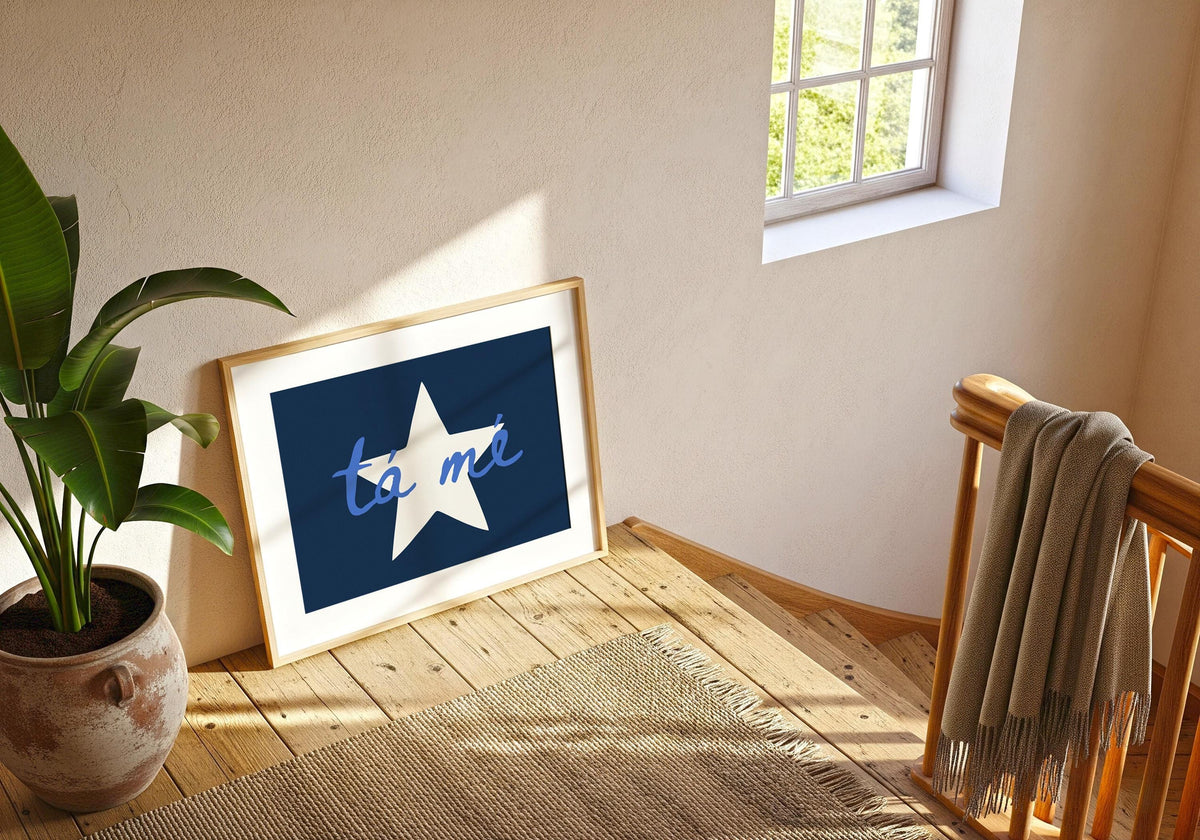 Tá Mé navy star print – mockup 4